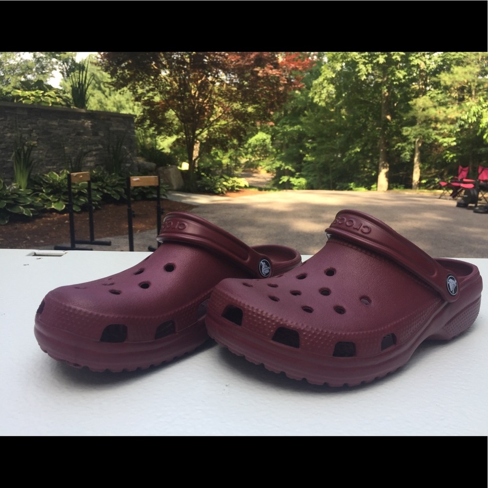 Maroon Crocs